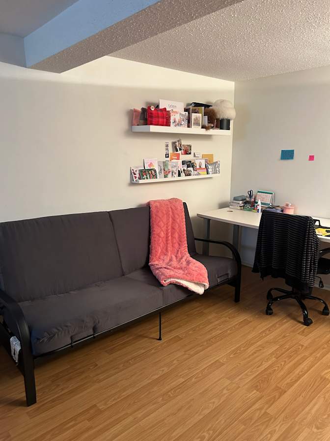 carmen thierfeldt's room