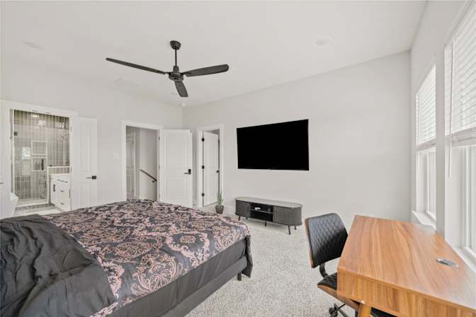 CONVENO GROUP's room