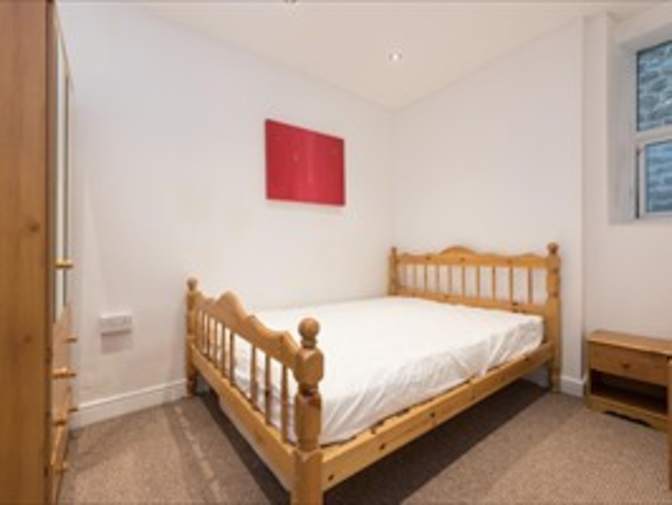 Jayne Anderton's room