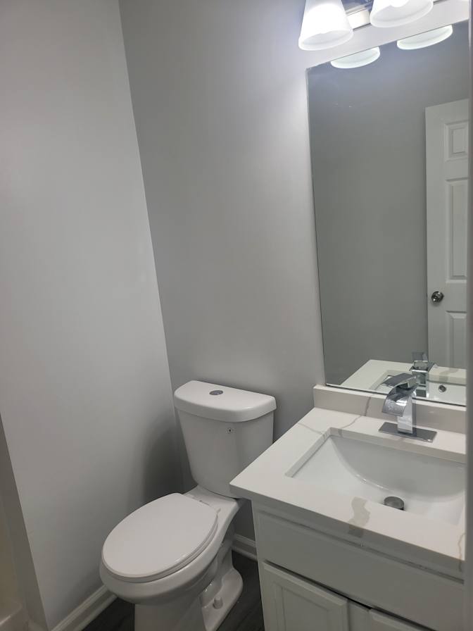 Alcove Rooms's room