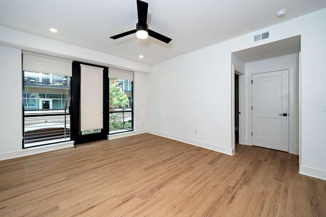 Alcove Rooms's room