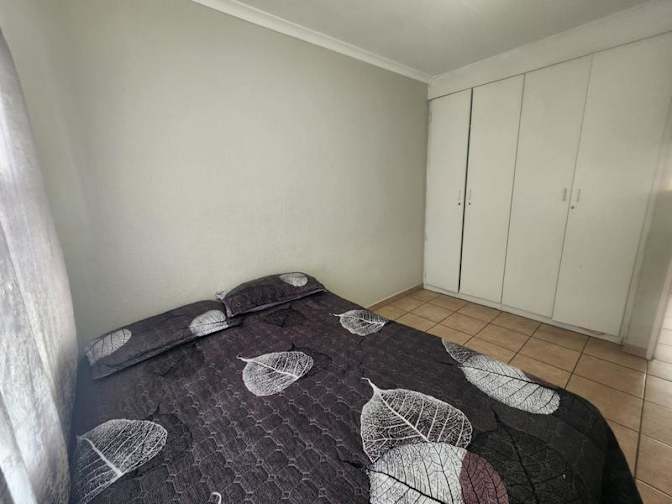 Nontobeko's room