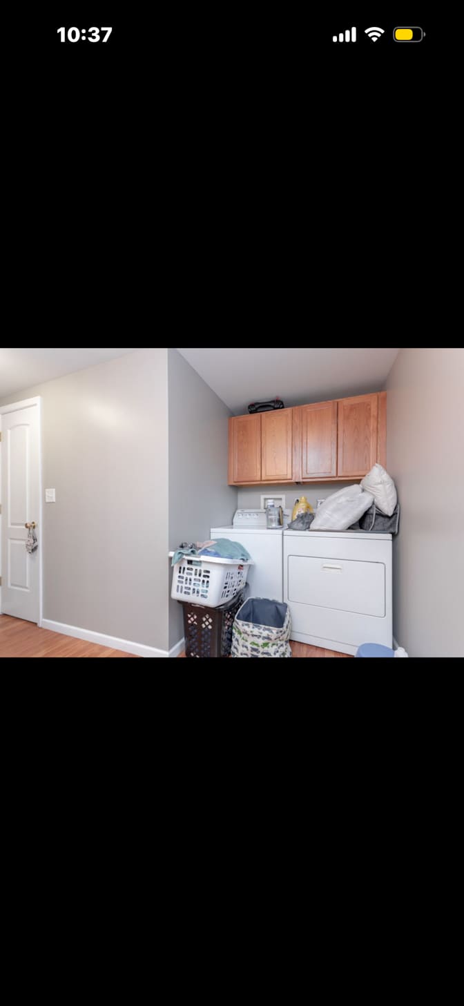 Erik's room