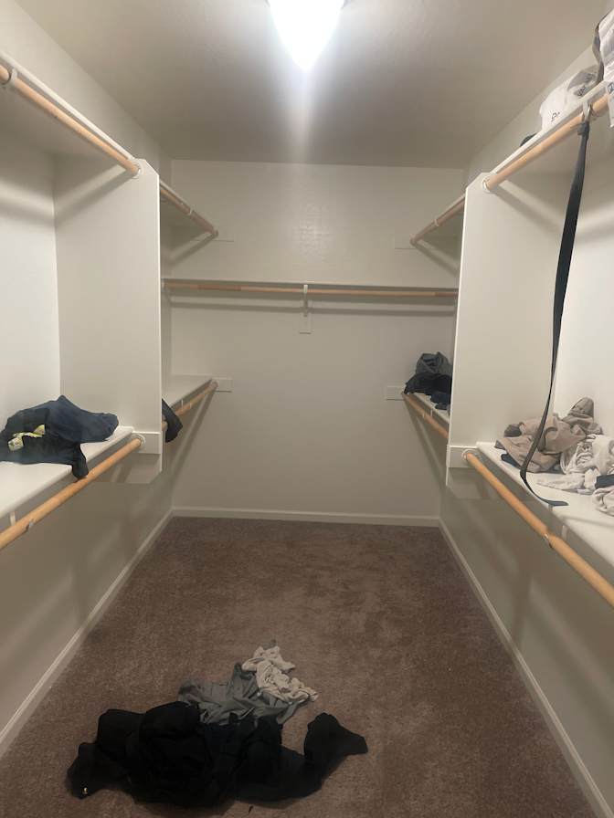 Thomas's room