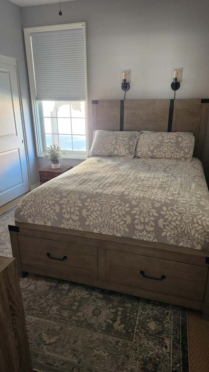 Cynthia's room