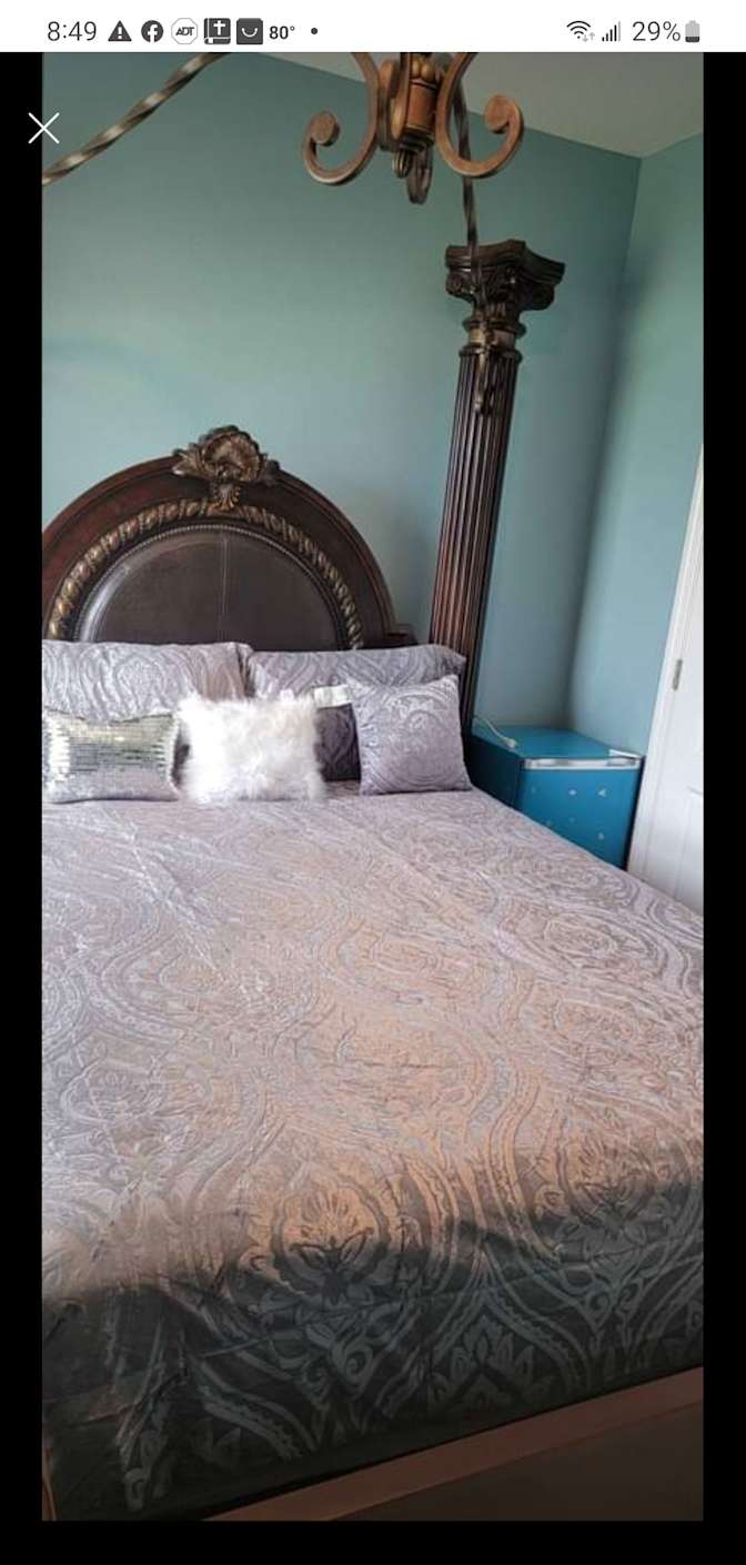 Yvonne's room