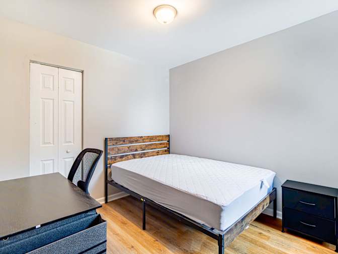 PadSplit's room