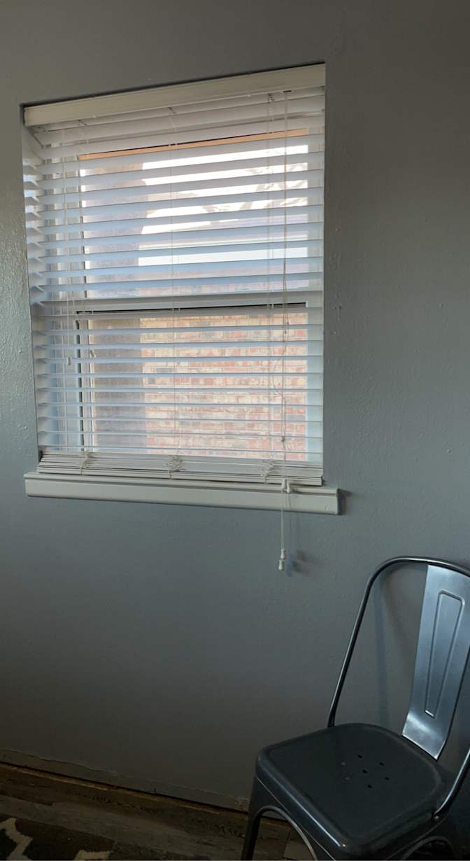 Evelyn's room