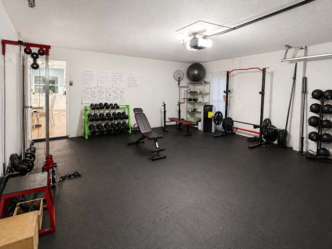 Debora's room