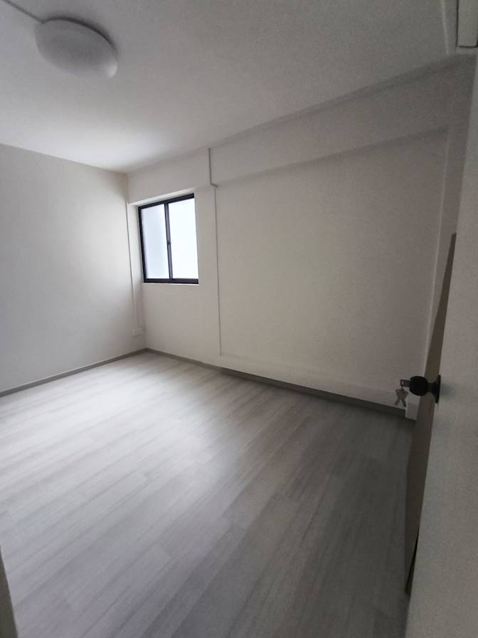 Ezra T.'s room