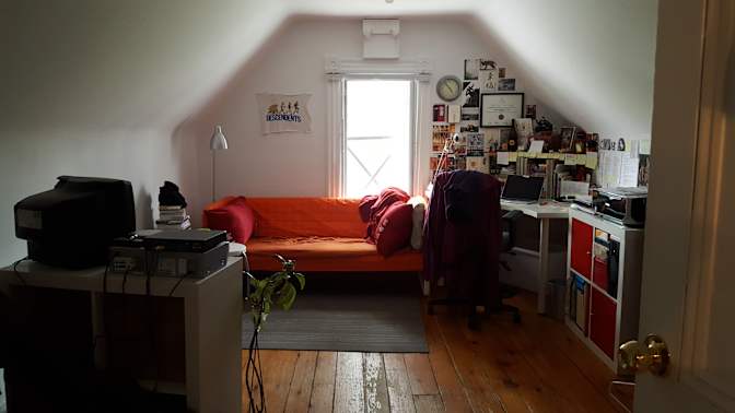 Annie's room