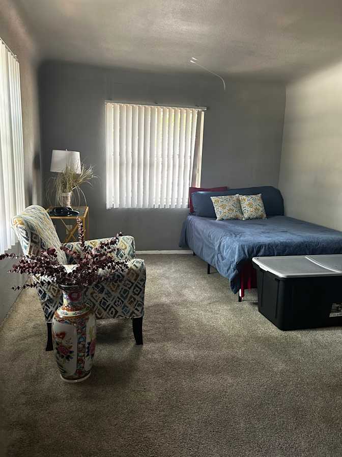Natalie Thomas's room