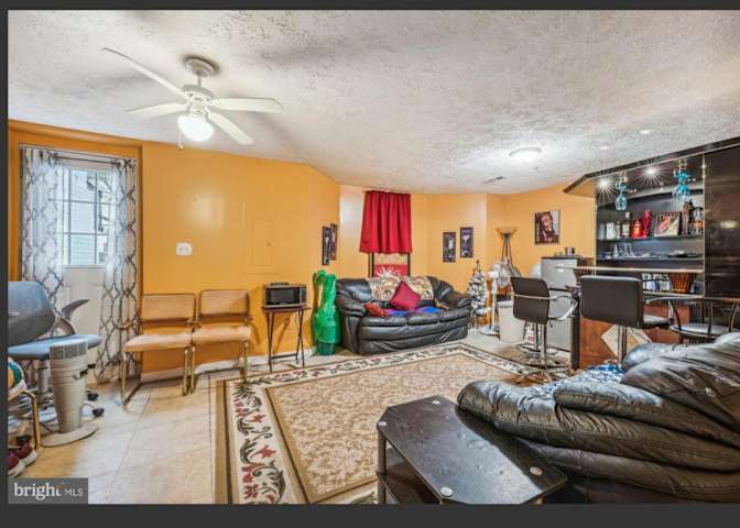 Kitty's room