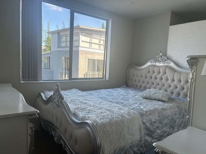 Merrill Guttenbeil's room