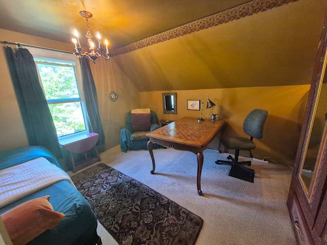 Hartley's room