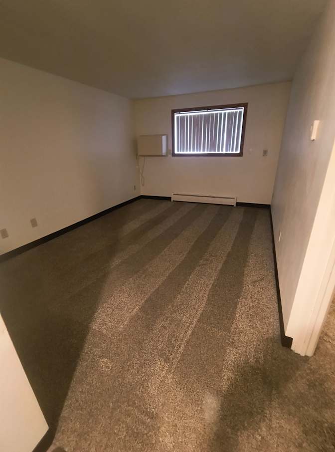 Ian C Dorminey's room