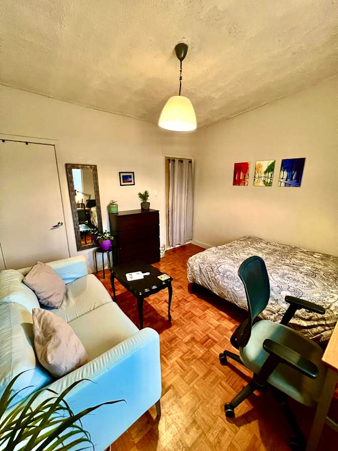 Rodney Property Manager's room