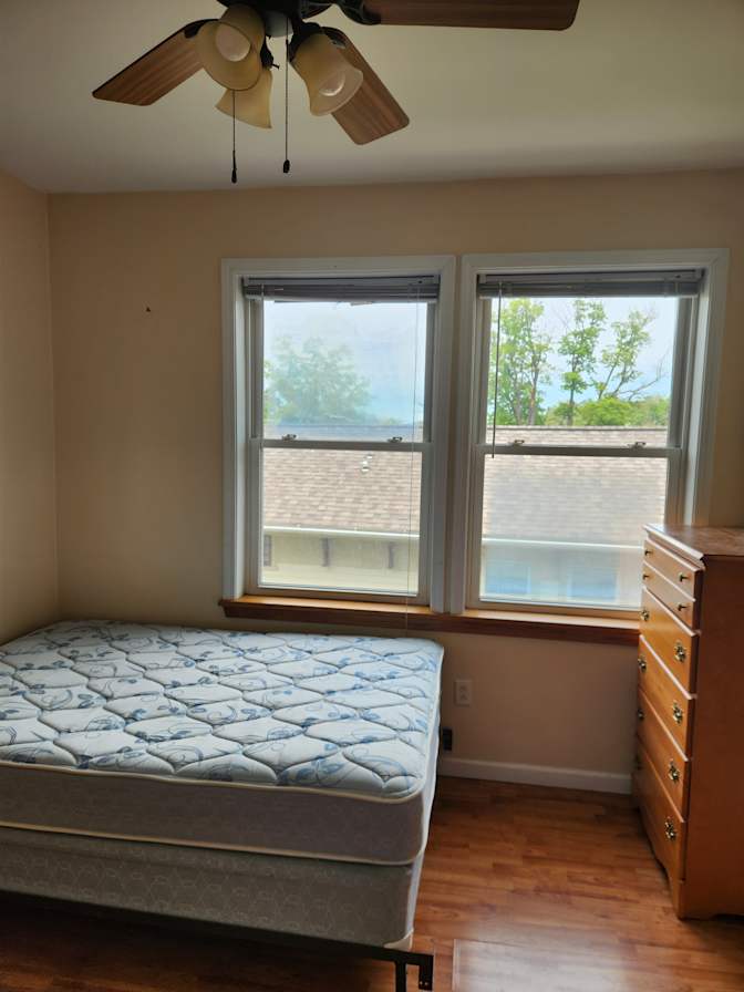 Petra's room
