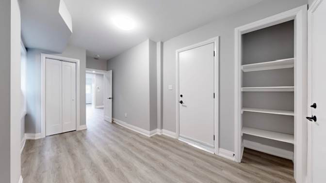 Tolobi Rental's room