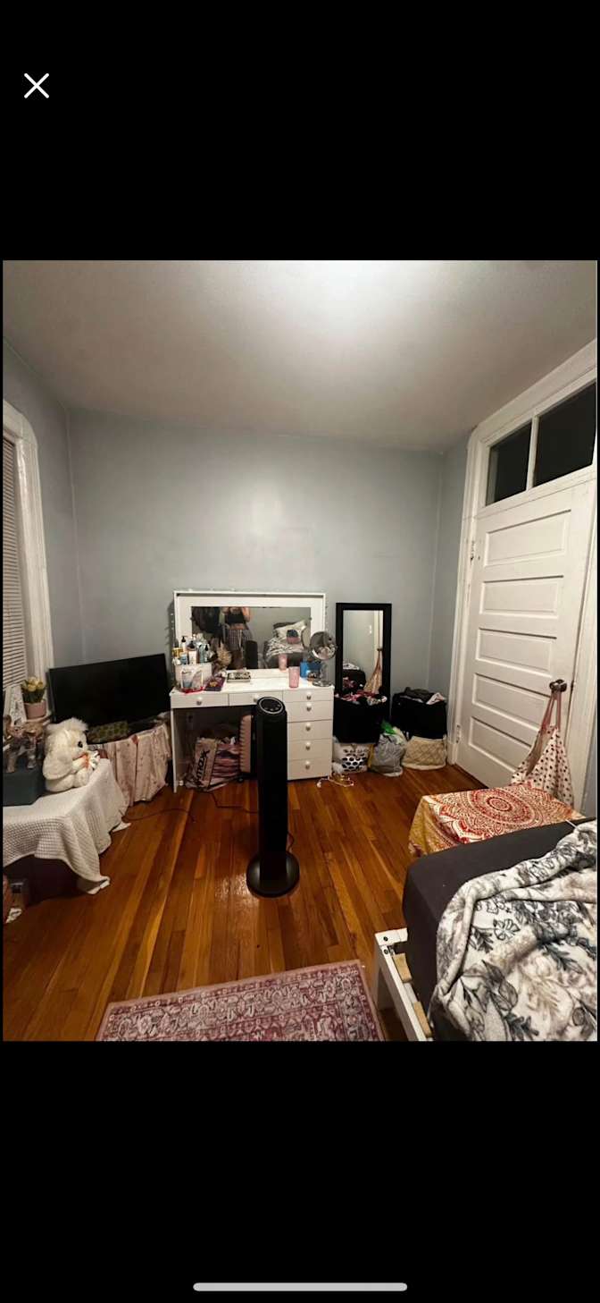 Fana's room