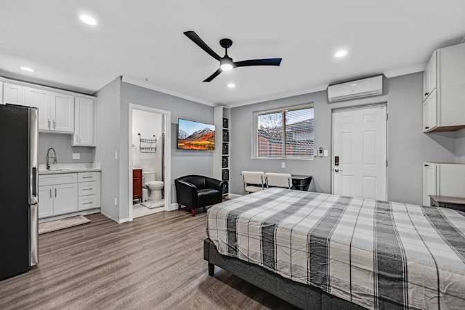 Steve's room