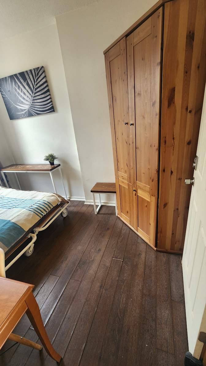 Laure's room