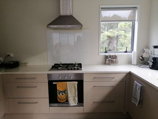 Nosh's room