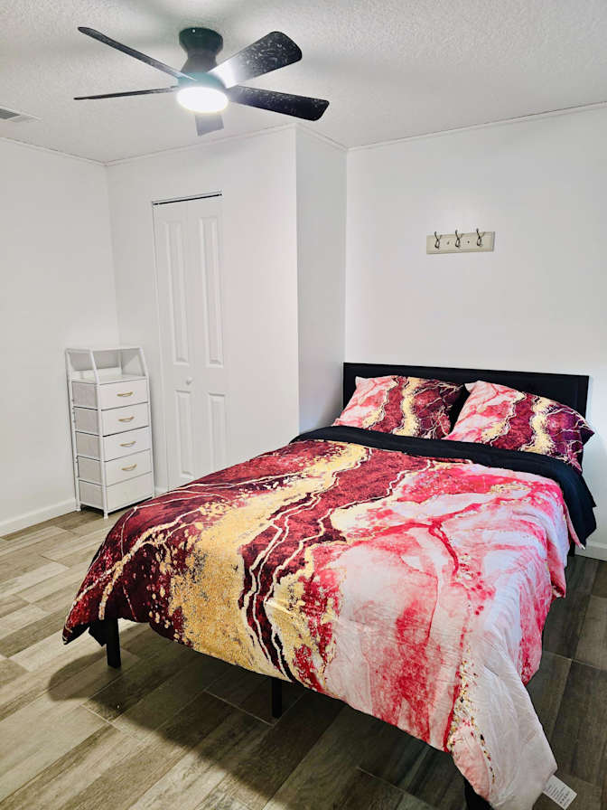 PadSplit's room