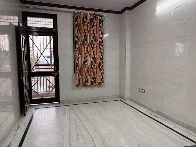 Mayuri's room