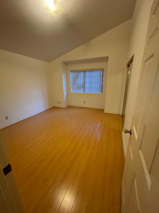 Oscar's room