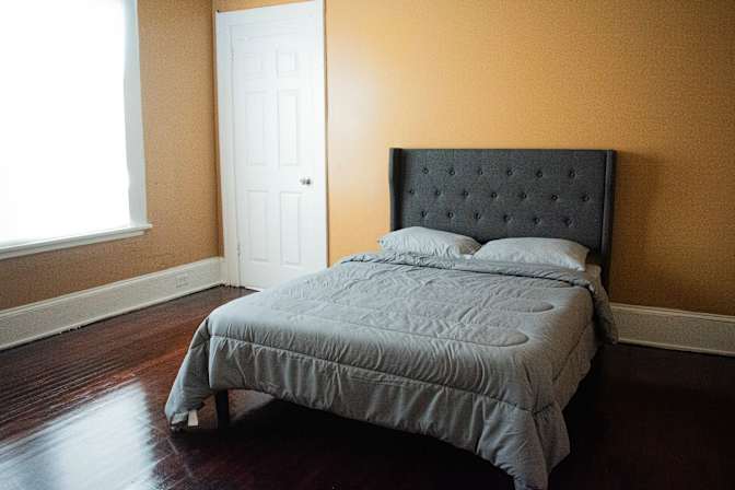 Lormensky Jean's room