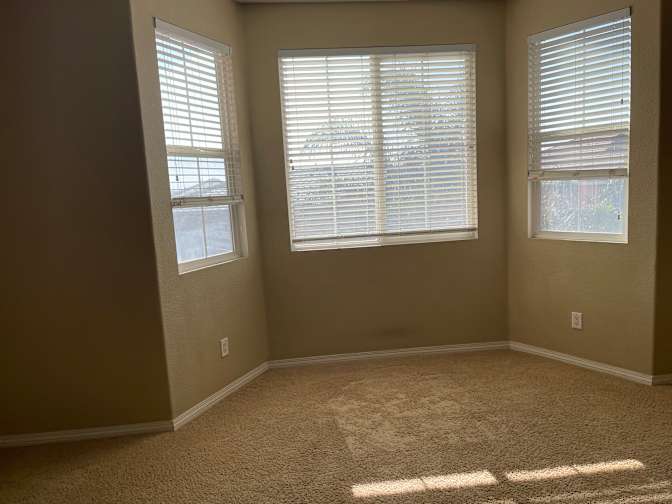 Sandy's room