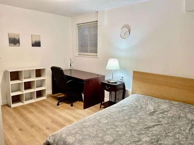 Steve's room
