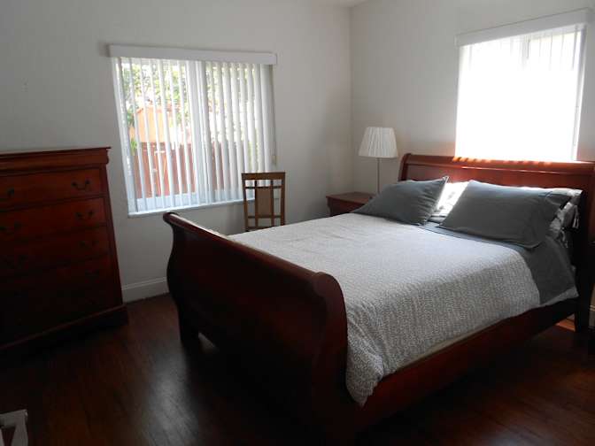 Ana's room