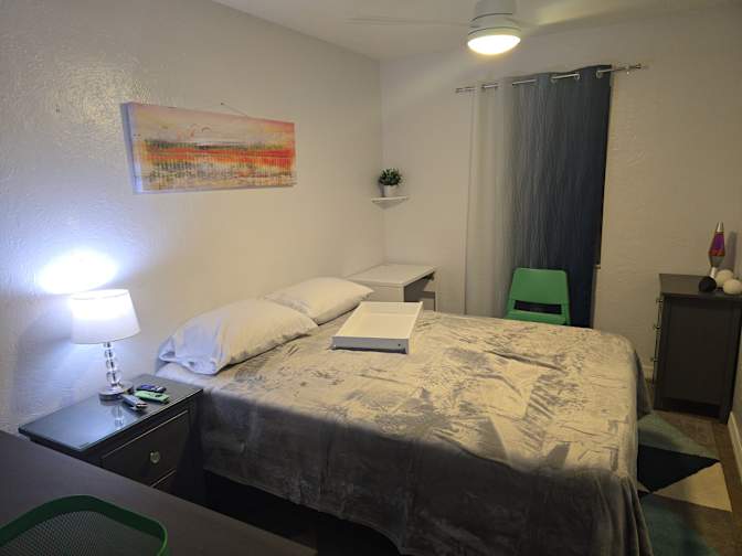 Carl's room