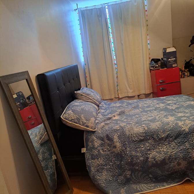 Tracey's room