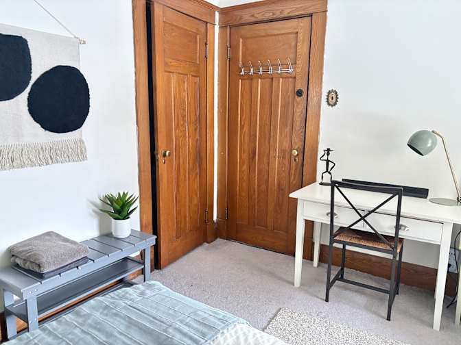 Jennie's room