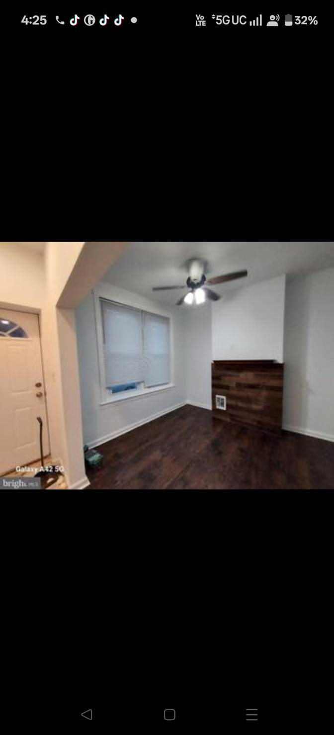 Donte's room