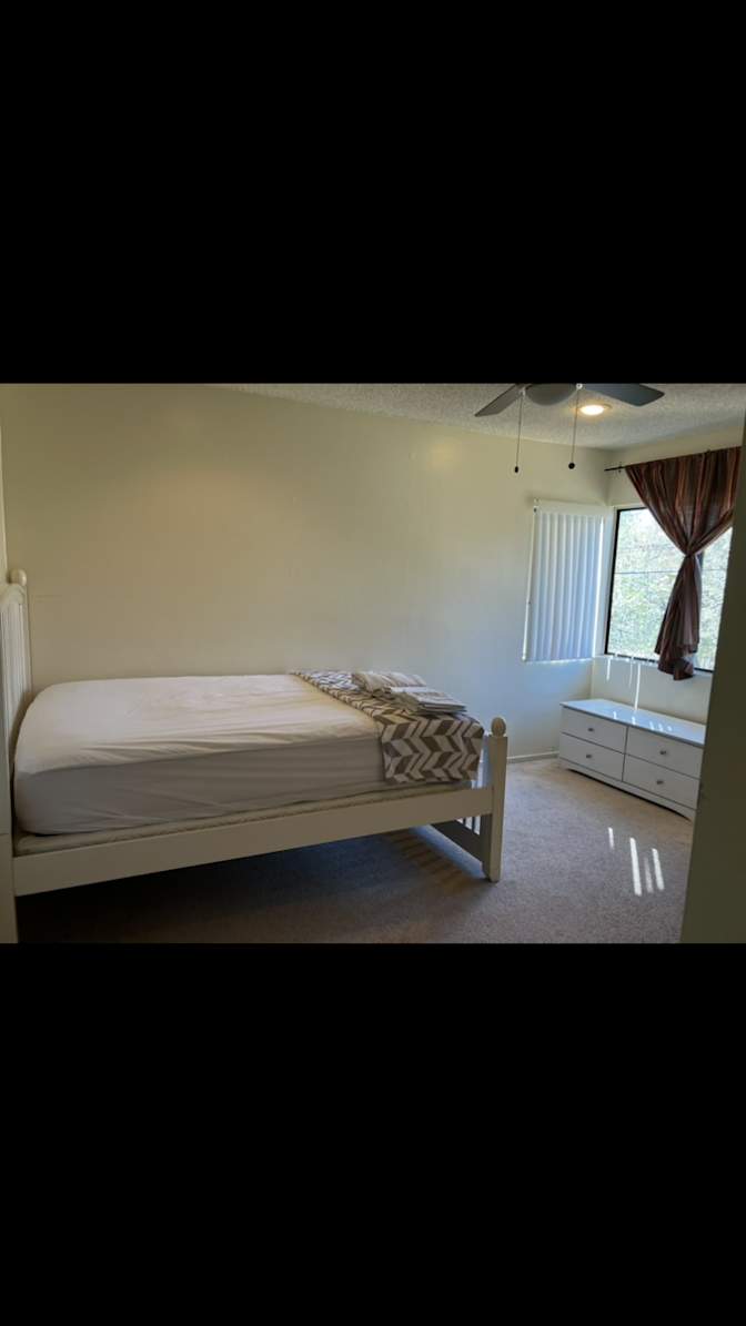 MARTIN AND CELIA ORTIZ's room
