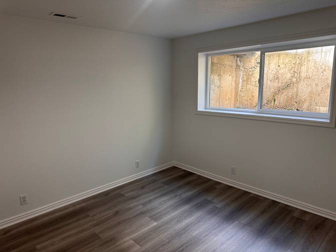 Randy Evans's room