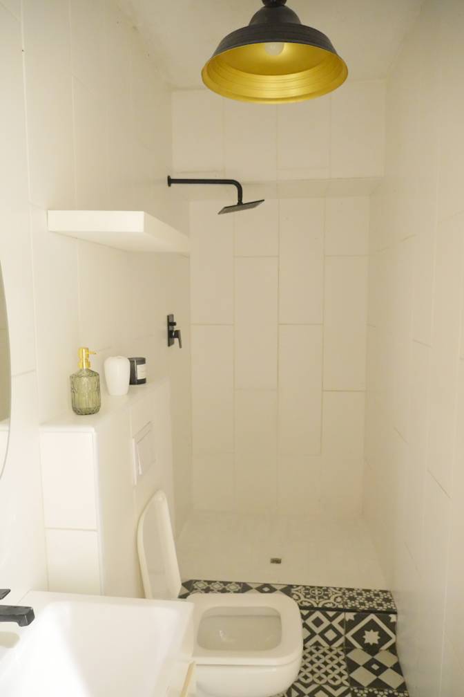 Luxurious Management Solutions's room