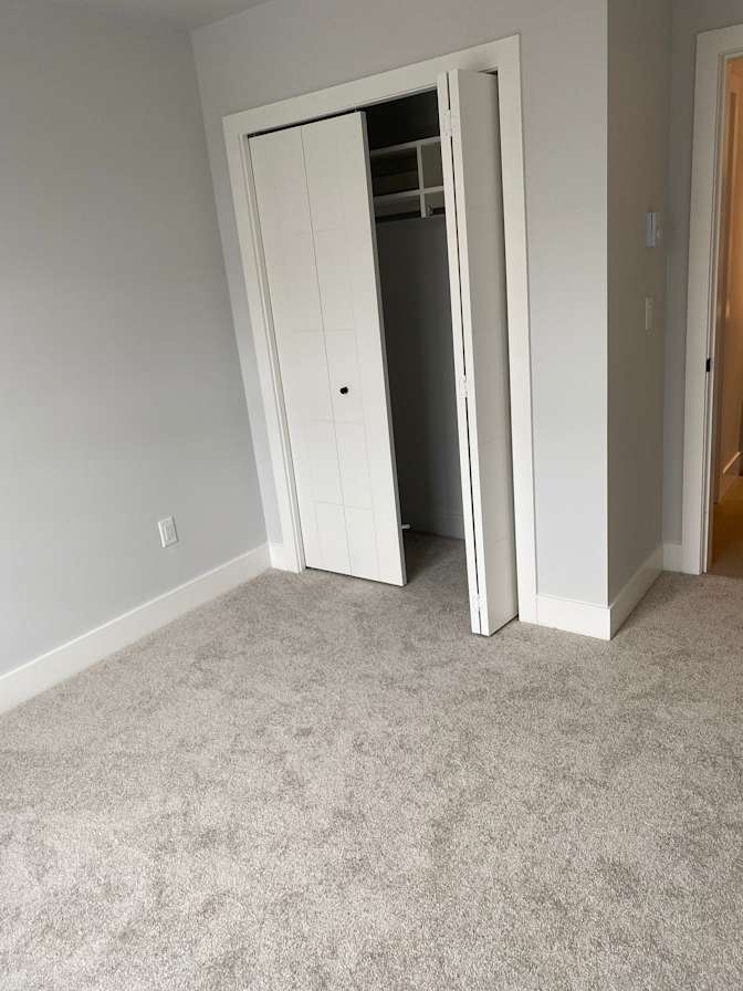 Surrey's room