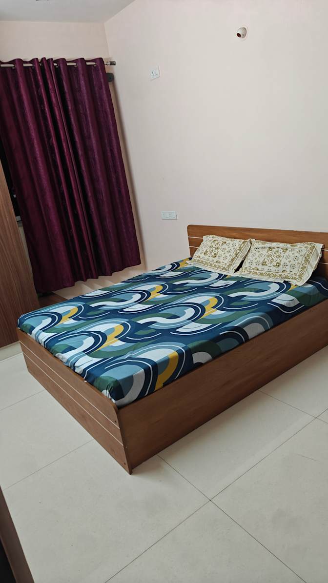 Kartikeya's room