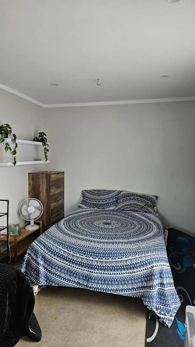 Karen Barakat's room