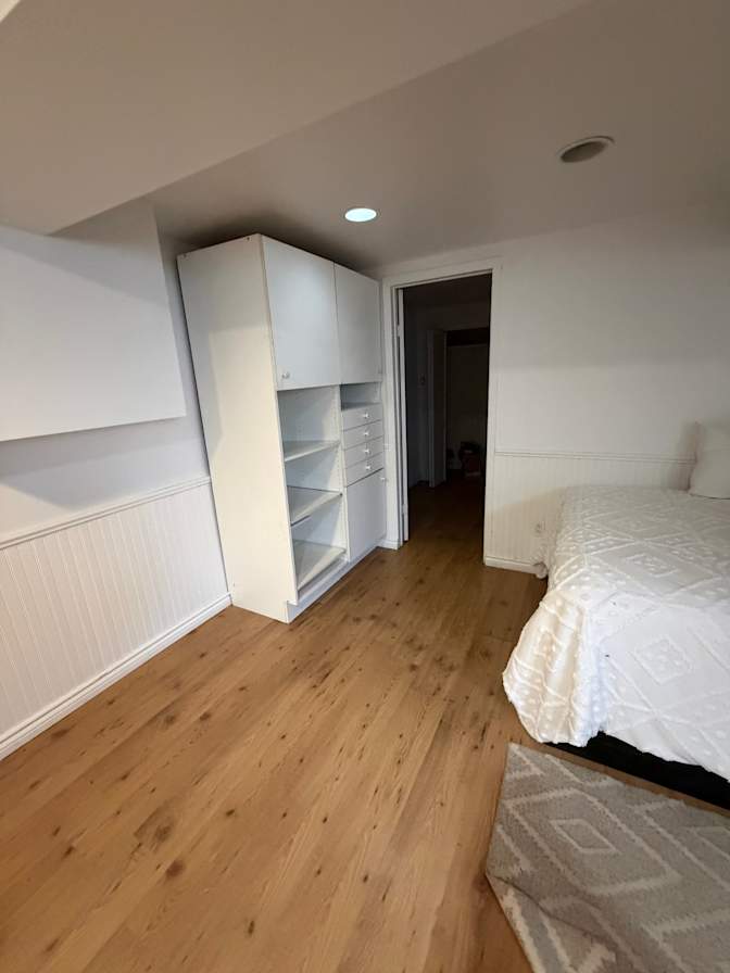 Kem's room