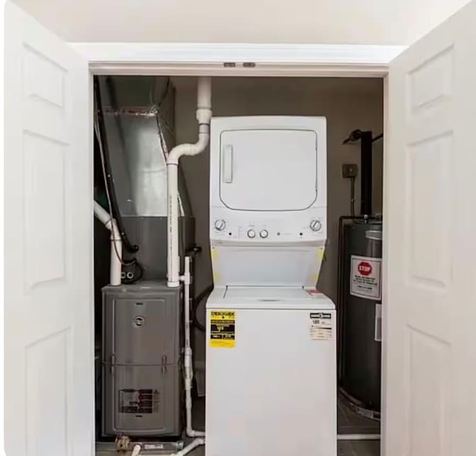 Sam's Company Holdings's room