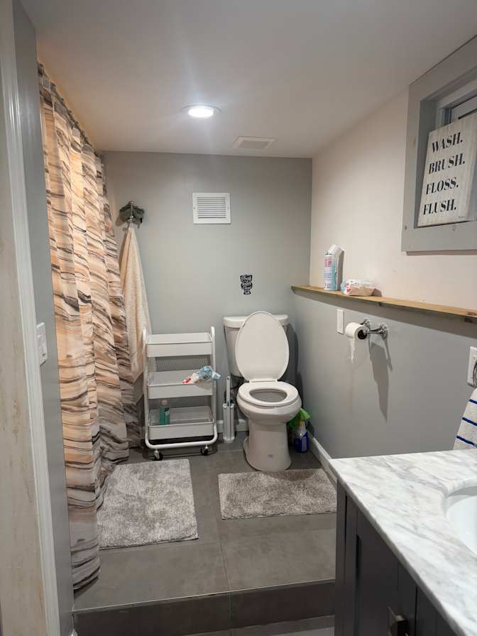 Jennifer Guzman's room