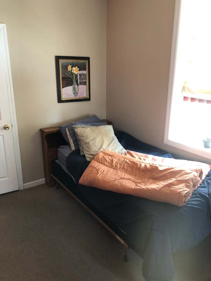 Thomas's room