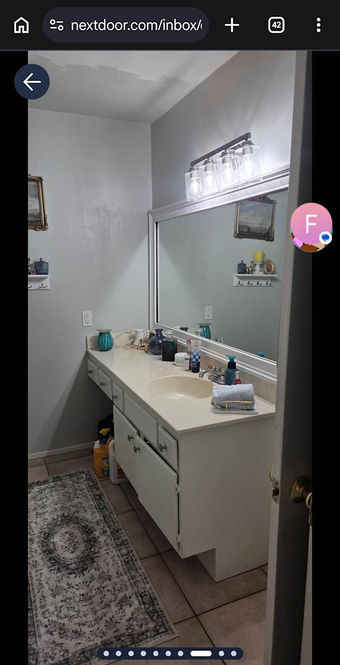 Liz's room