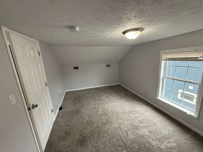 Reign's room
